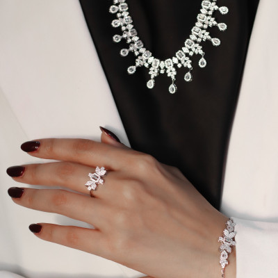 Women set