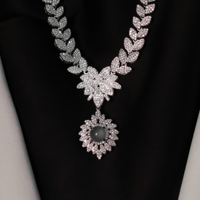 Women set
