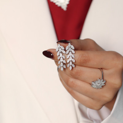 Women set