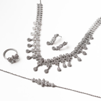 Women set