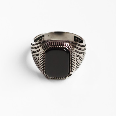 Men's ring