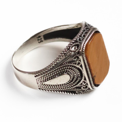Men's ring