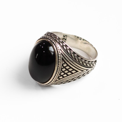 Men's ring