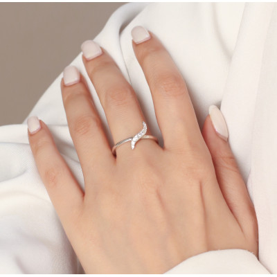 Women ring Women ring