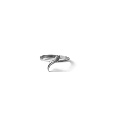 Women ring Women ring