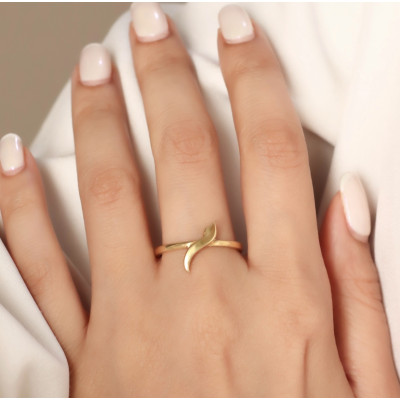 Women ring Women ring